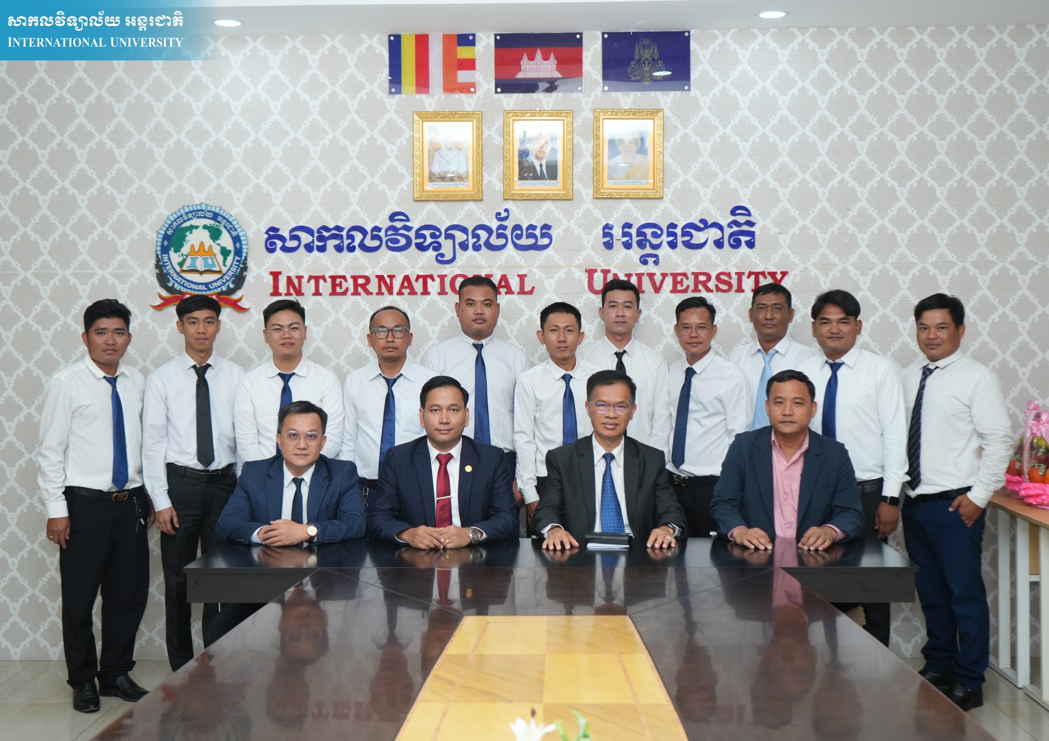 សូមអបអរសាទរ ពិធីការពារនិក្ខេបបទ ថ្នាក់អនុបណ្ឌិតសំណង់សុីវិល បានប្រព្រឹត្តទៅដោយជោគជ័យ នៅសាកលវិទ្យាល័យអន្តរជាតិ (IU)